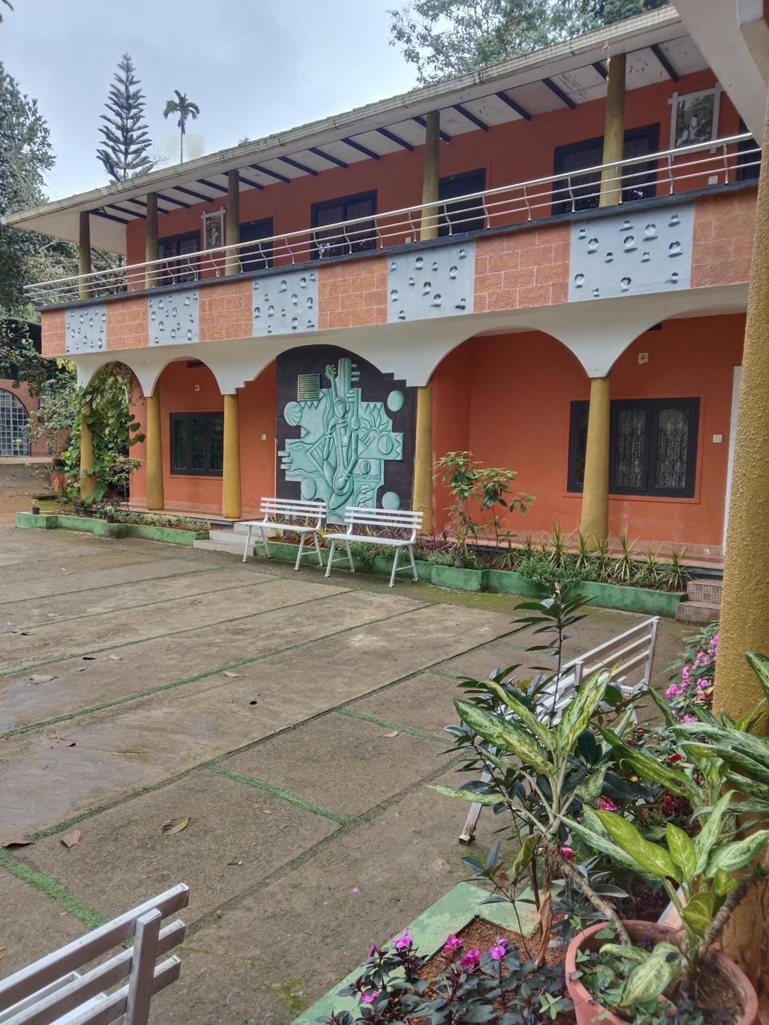 Jungle Valley Ayurvedic Spa Resort Meppādi Exteriér fotografie