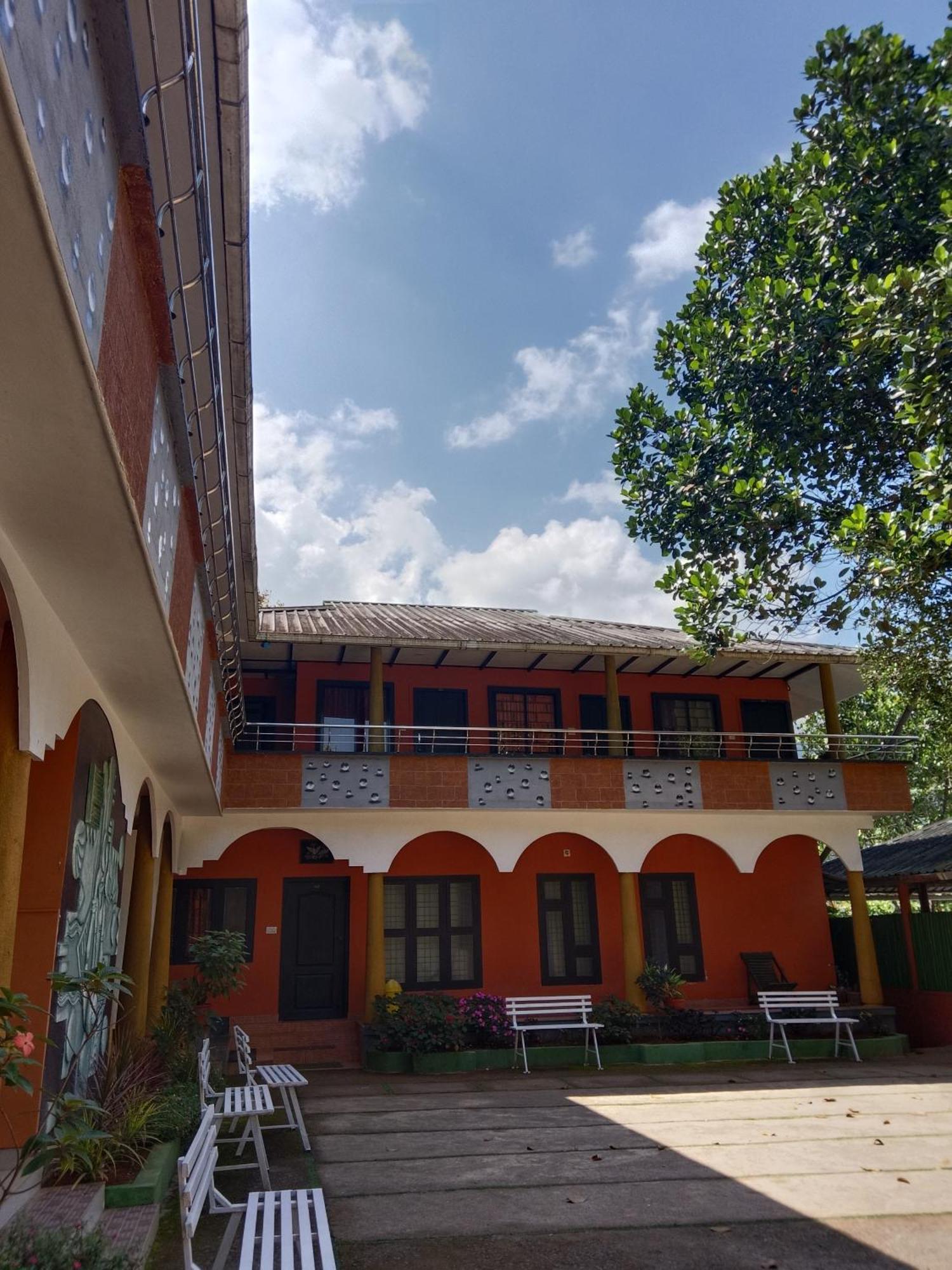 Jungle Valley Ayurvedic Spa Resort Meppādi Exteriér fotografie